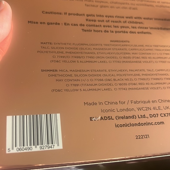 NWT Iconic London Desk to Dance Eyeshadow Pallette - Picture 4 of 4